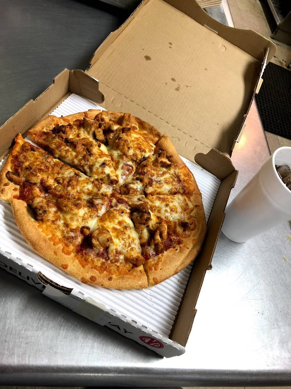 City View Pizza and Grill | restaurant | 5608 N Broad St, Philadelphia, PA 19141, USA | 2154247437 OR +1 215-424-7437