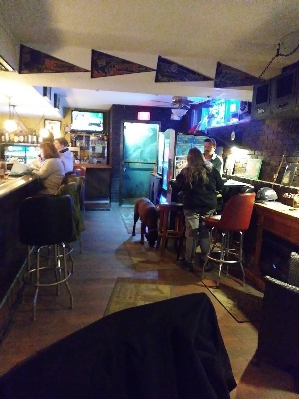 New Waverly Restaurant | restaurant | 36 Merchants Plaza, Bangor, ME 04401, USA | 2079424897 OR +1 207-942-4897