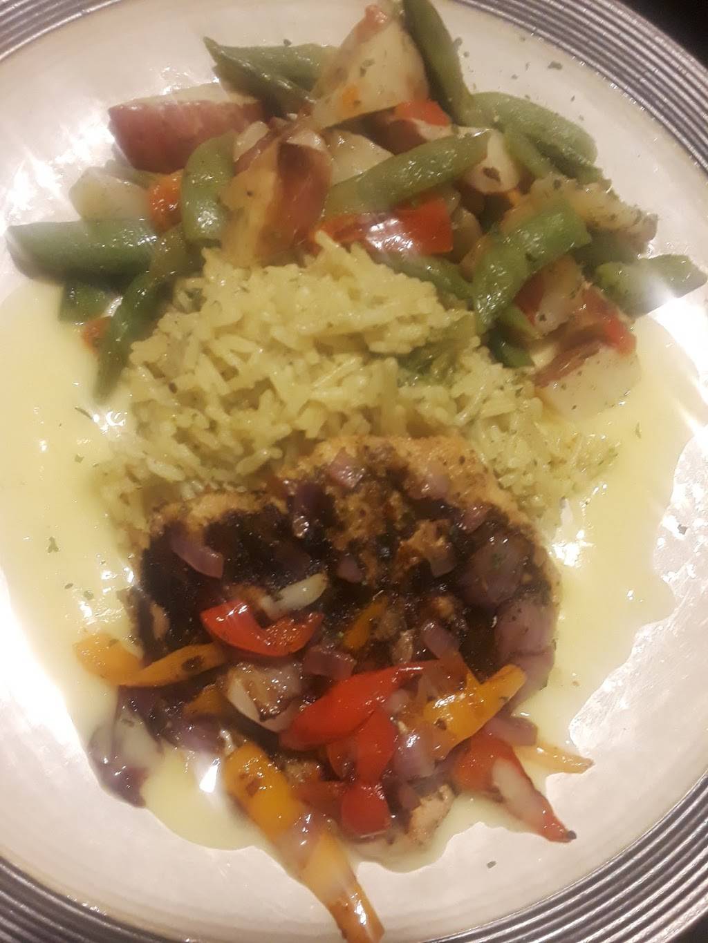 Deli King Inc | meal takeaway | 410 W 71st St, Chicago, IL 60621, USA | 7738559173 OR +1 773-855-9173