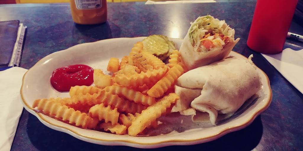 Big Beves Bar & Grill | restaurant | 1004 Main St, Manson, IA 50563, USA | 7124692135 OR +1 712-469-2135