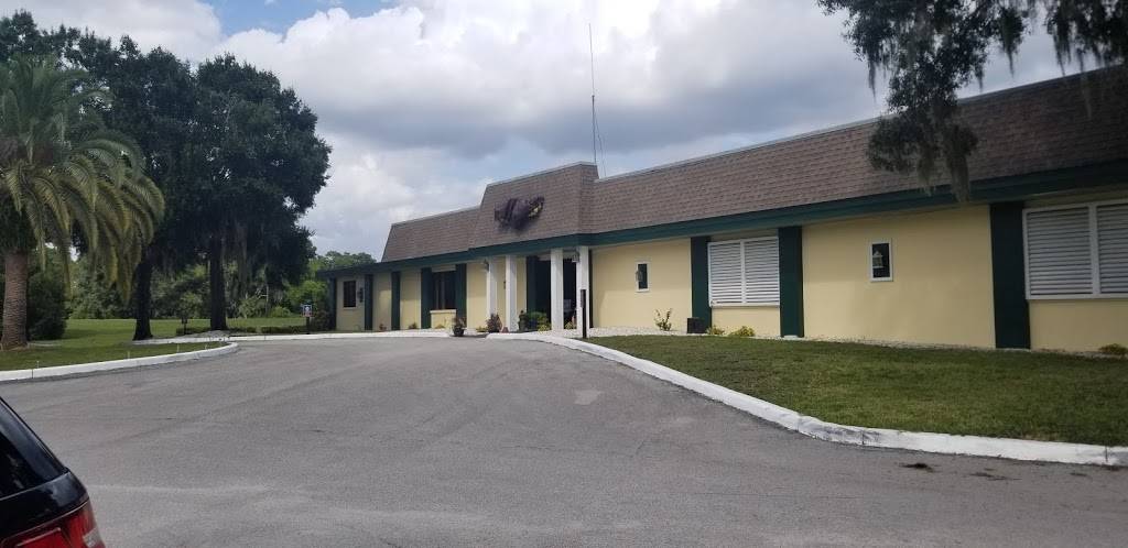 The Crooked Wood Bar And Grill | restaurant | 1100 Tarpon Woods Blvd, Palm Harbor, FL 34685, USA | 7272404866 OR +1 727-240-4866