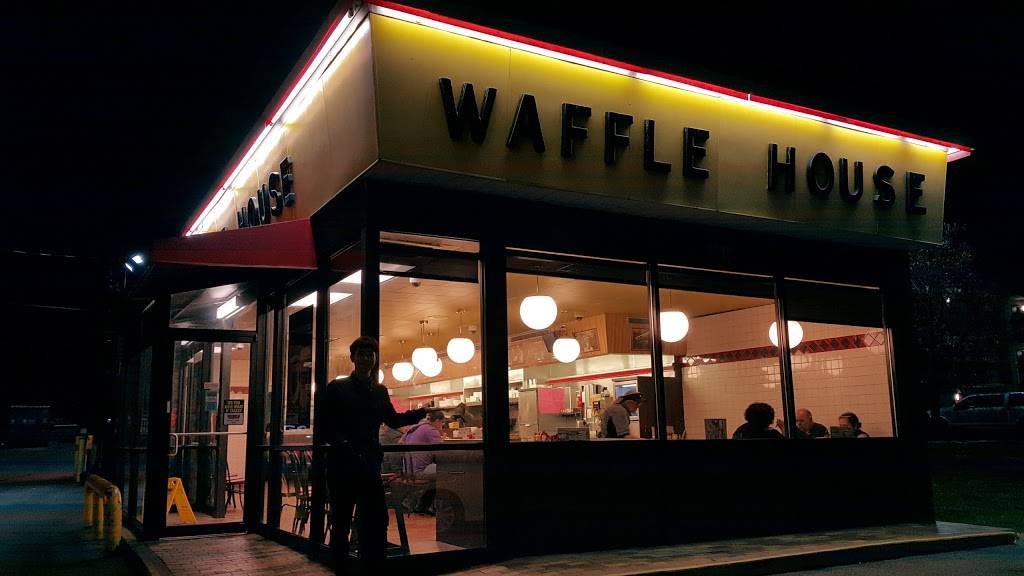 Waffle House | meal takeaway | 2340 Elm Hill Pike, Nashville, TN 37214, USA | 6158854575 OR +1 615-885-4575