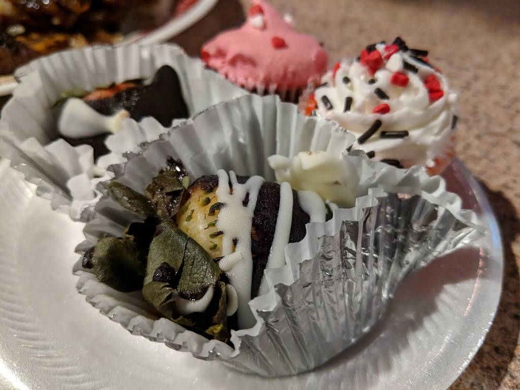 Ohana Karaoke | restaurant | 41-1537 Kalanianaʻole Hwy, Waimanalo, HI 96795, USA | 8084921512 OR +1 808-492-1512