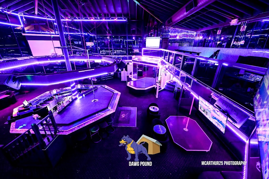 Dawg Pound Gentlemens Club | restaurant | 213 Madison St, Brooklyn, IL 62059, USA | 3144946622 OR +1 314-494-6622