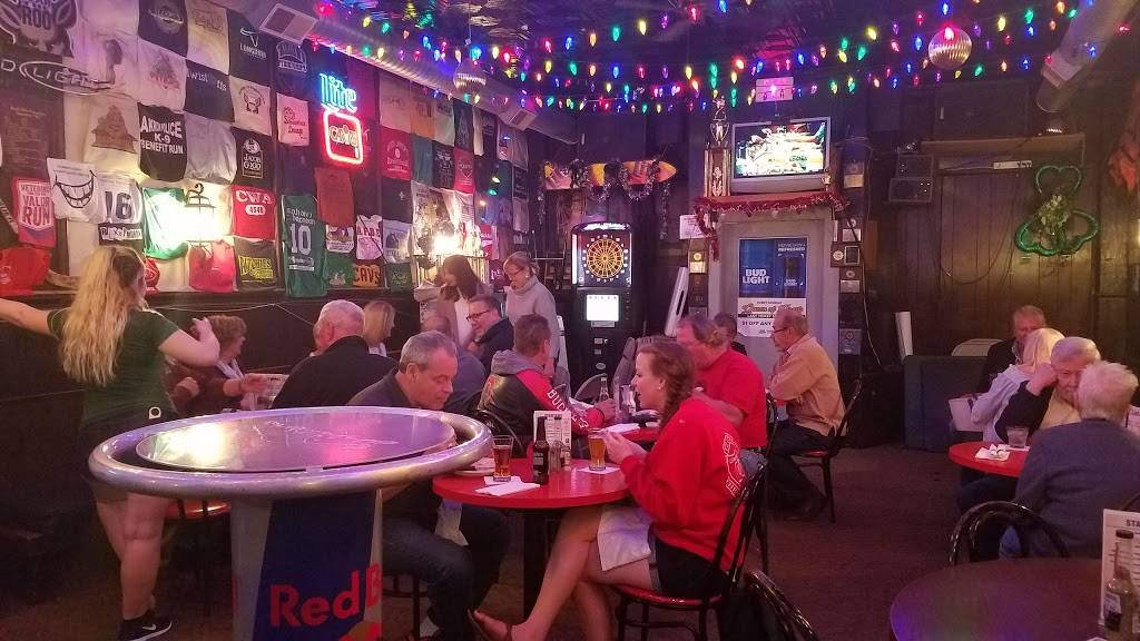 Franks Place On Market | restaurant | 549 W Market St, Akron, OH 44303, USA | 3303768307 OR +1 330-376-8307