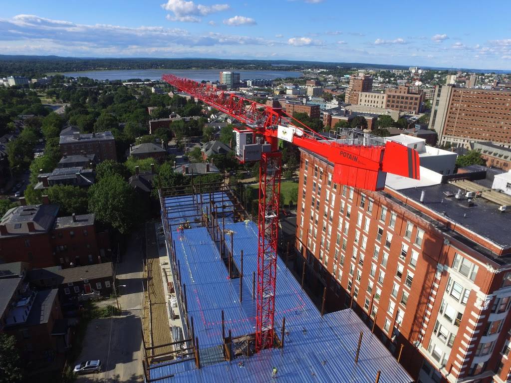 Joe’s Super Variety - Craft Beer - Wine - Pizza - Sandwiches - C | cafe | 665 Congress St, Portland, ME 04101, USA | 2077733656 OR +1 207-773-3656