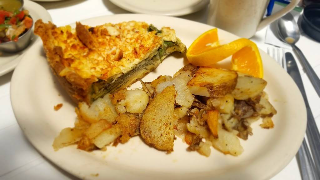 Golden Egg Cafe | restaurant | 2009 E Main St, Ventura, CA 93001, United States | 8056412866 OR +1 805-641-2866