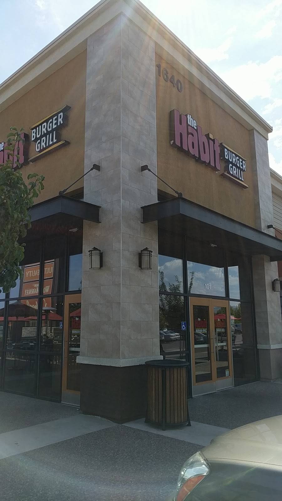 The Habit Burger Grill | meal takeaway | 1640 E Monte Vista Ave, Vacaville, CA 95688, USA | 7074520292 OR +1 707-452-0292