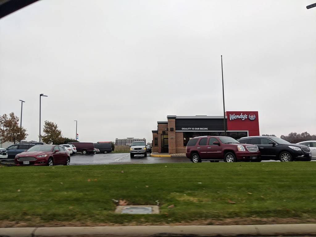 Wendys | restaurant | 4161 Boardman-Canfield Rd, Canfield, OH 44406, USA | 3307020581 OR +1 330-702-0581