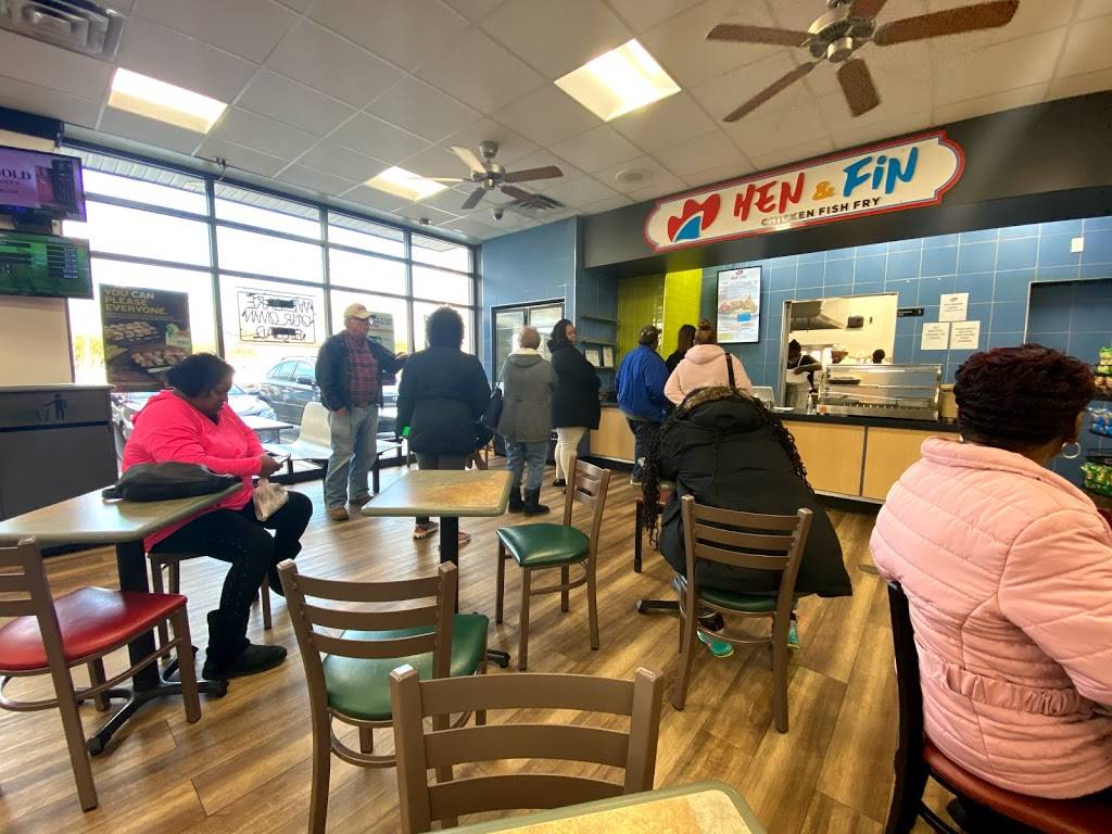Hen & Fin | restaurant | 10195 Berry Rd Unit A, Waldorf, MD 20603, USA | 2408473474 OR +1 240-847-3474