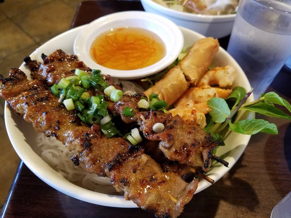 Pho Ever | restaurant | 12015 NE 8th St, Bellevue, WA 98005, USA | 4254550439 OR +1 425-455-0439