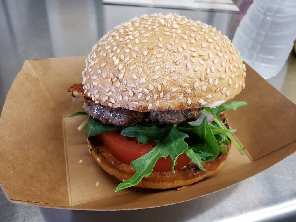 Bison Burger | restaurant | 2765 E Olympic Blvd, Los Angeles, CA 90023, USA | 3234062303 OR +1 323-406-2303