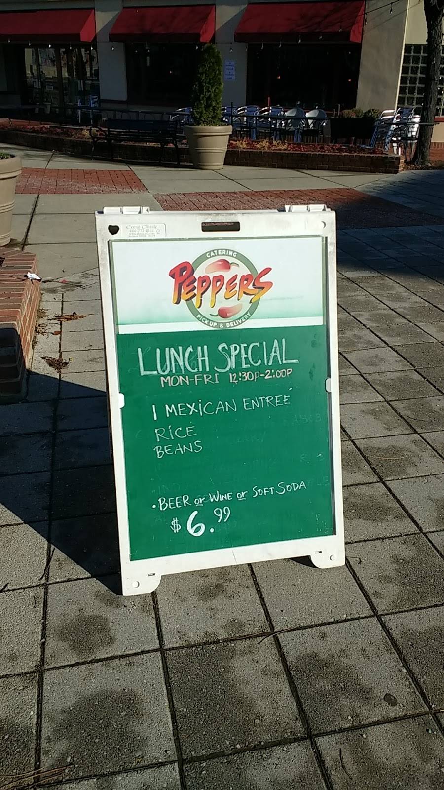 Peppers | restaurant | 216 Market St W, Gaithersburg, MD 20878, USA | 2408881049 OR +1 240-888-1049