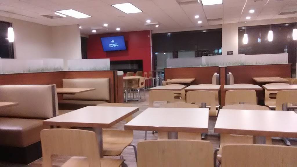 Wendys | restaurant | 3193 Manchester Rd, Akron, OH 44319, USA | 3306459660 OR +1 330-645-9660