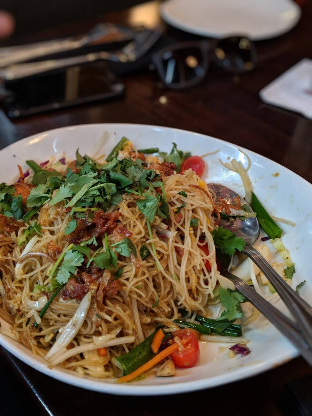 P.F. Changs | restaurant | 1205 Broadway Plaza, Walnut Creek, CA 94596, USA | 9259799070 OR +1 925-979-9070