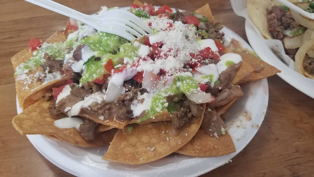 Tacos Sahuayo | restaurant | 12135 E Carson St, Hawaiian Gardens, CA 90716, USA | 5624217733 OR +1 562-421-7733