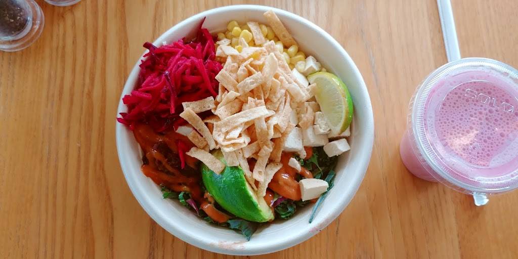 Freshii | restaurant | 234 Hunter St W, Peterborough, ON K9H 3V9, Canada | 7058743532 OR +1 705-874-3532