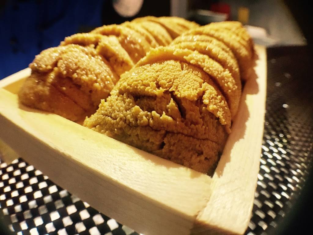 Asia Bistro & Bar | restaurant | 1301 S Joyce St D7, Arlington, VA 22202, USA | 7034132002 OR +1 703-413-2002