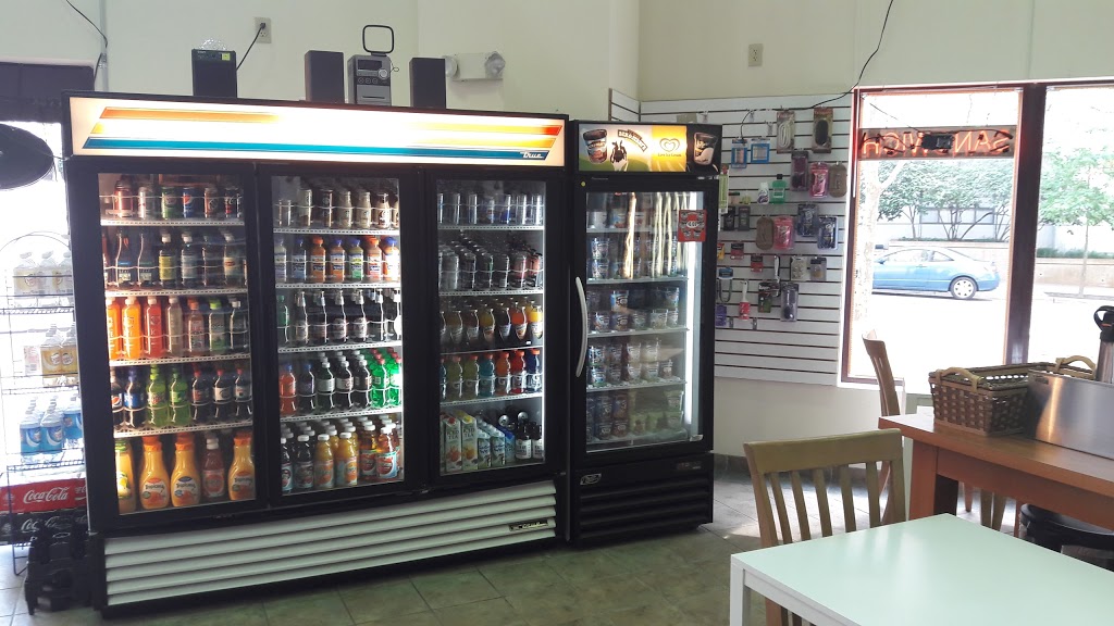 Court House Place & Gourmet | restaurant | 1320 N Veitch St # A, Arlington, VA 22201, USA | 7033510008 OR +1 703-351-0008