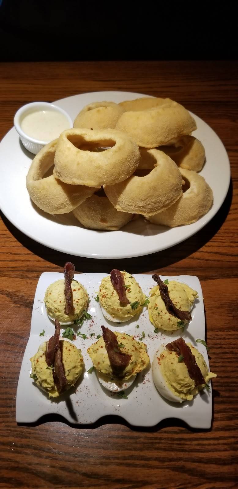 The Chop House | restaurant | 2011 Gunbarrel Rd, Chattanooga, TN 37421, USA | 4238921222 OR +1 423-892-1222