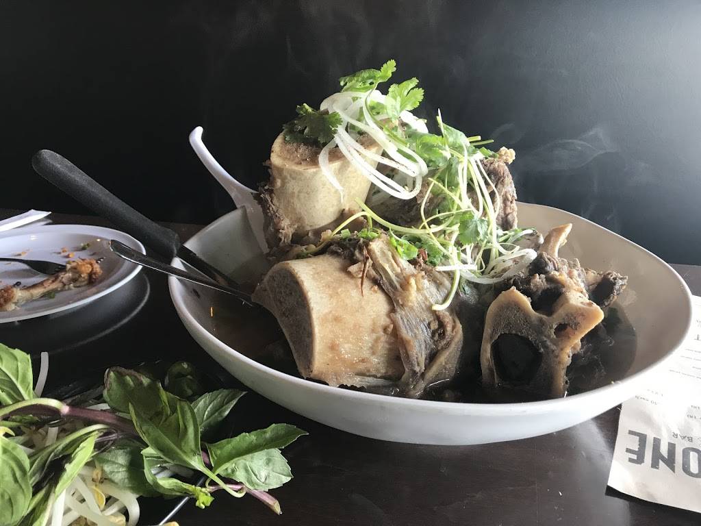 District One Kitchen & Bar | restaurant | 3400 S Jones Blvd #8, Las Vegas, NV 89146, USA | 7024136868 OR +1 702-413-6868