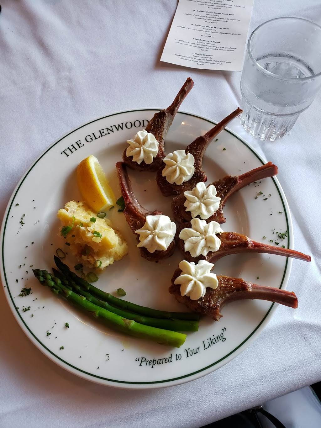 The Glenwood | restaurant | 4604 Main St, Onekama, MI 49675, USA | 2318893734 OR +1 231-889-3734