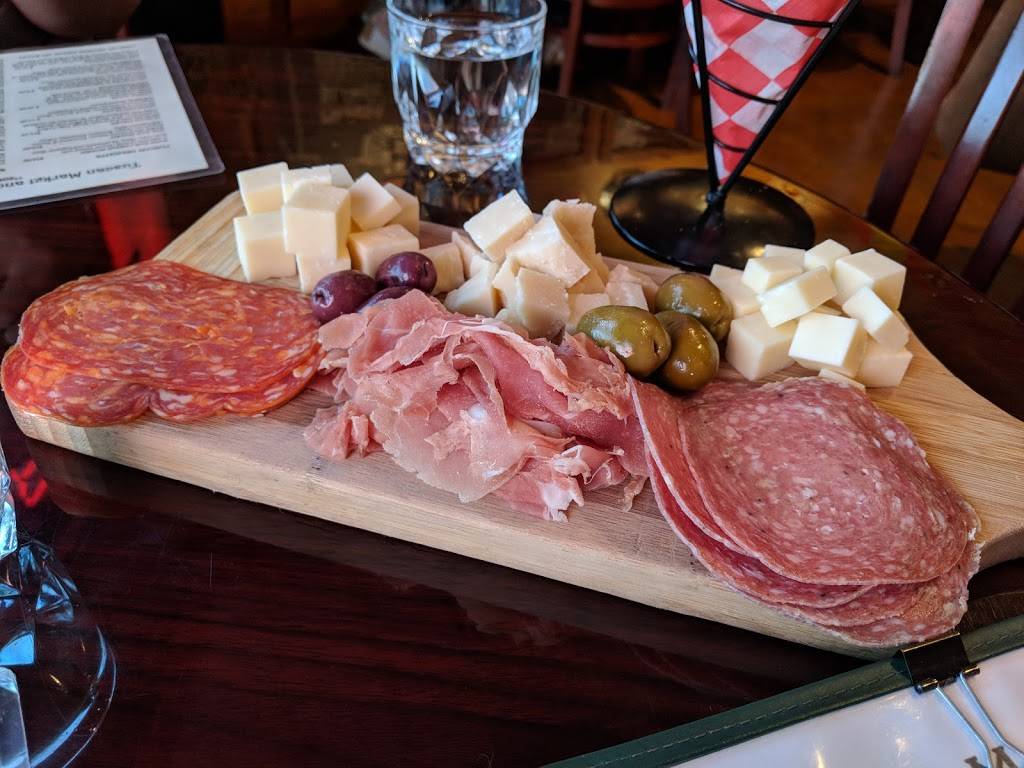 Tuscan Market & Wine Shop | restaurant | 141 W Wing St, Arlington Heights, IL 60005, USA | 8473929700 OR +1 847-392-9700