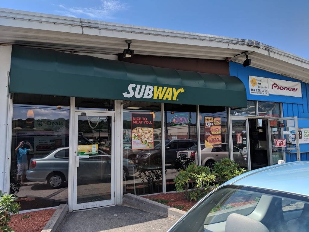 Subway | restaurant | 188 JT Connell Hwy, Newport, RI 02840, USA | 4018492118 OR +1 401-849-2118