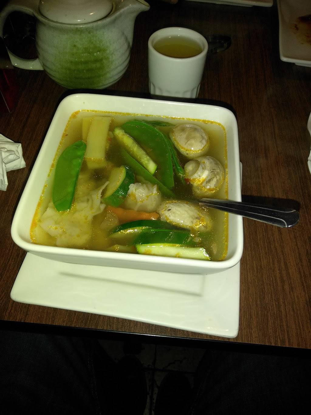 Asian Kings Kitchen | restaurant | 3048 Cabrillo Hwy N, Half Moon Bay, CA 94019, USA | 6505609898 OR +1 650-560-9898