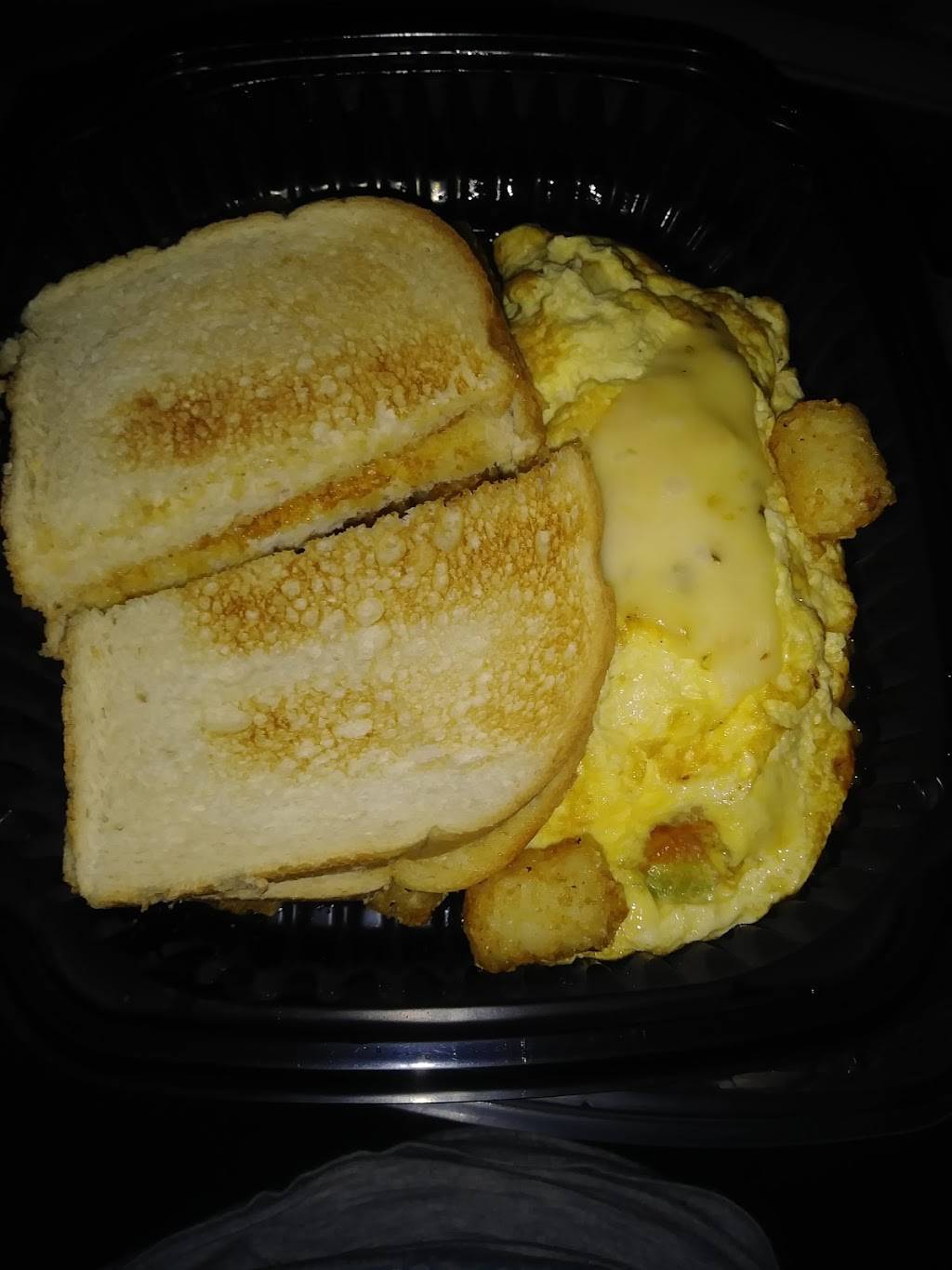 Country Pride | restaurant | 19483 Knighton Rd, Redding, CA 96002, USA | 5302214760 OR +1 530-221-4760