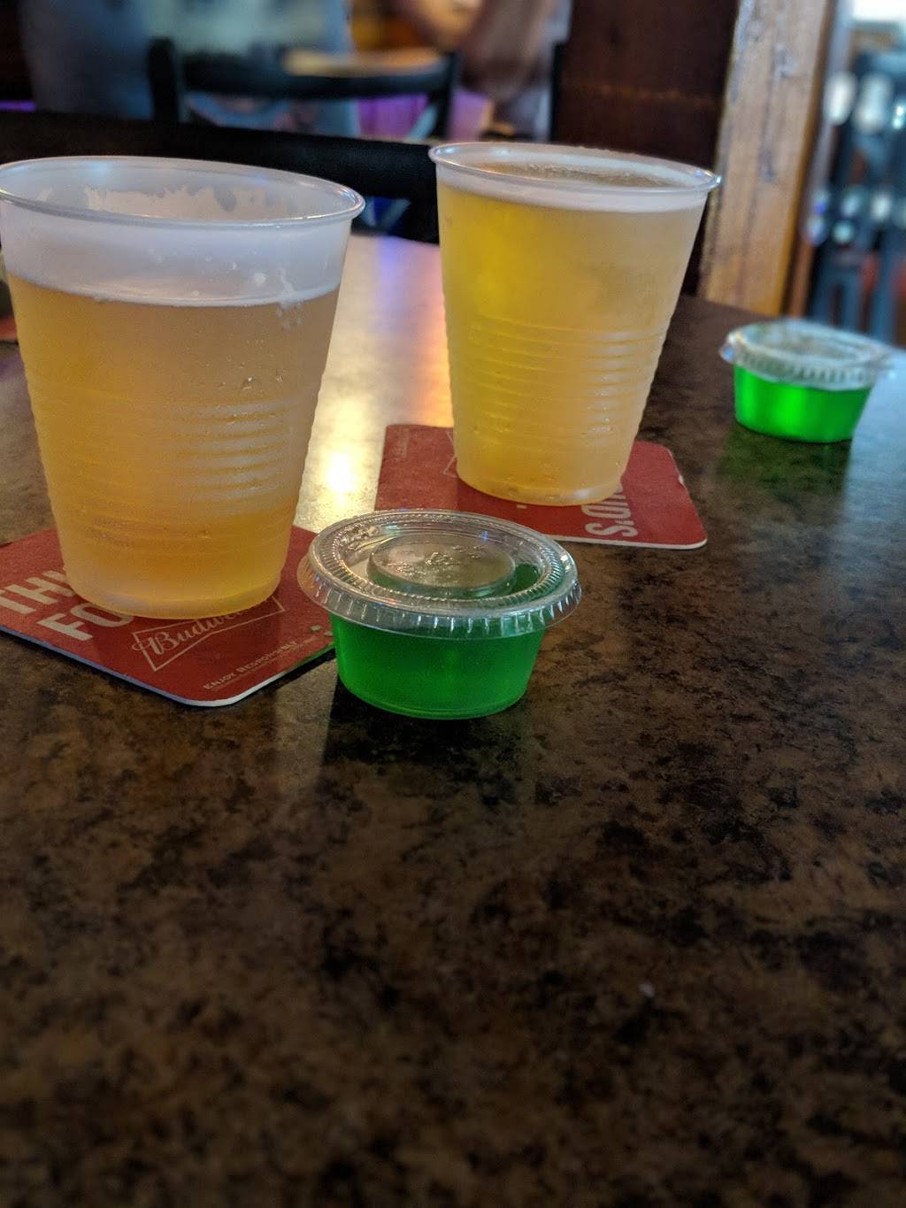 Shamrock Irish Pub | restaurant | 2201 Estero Blvd, Fort Myers Beach, FL 33931, USA | 2394638881 OR +1 239-463-8881