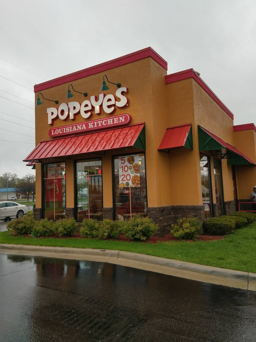 Popeyes Louisiana Kitchen | restaurant | 20919 Eight Mile Rd, Detroit, MI 48219, USA | 3135348733 OR +1 313-534-8733