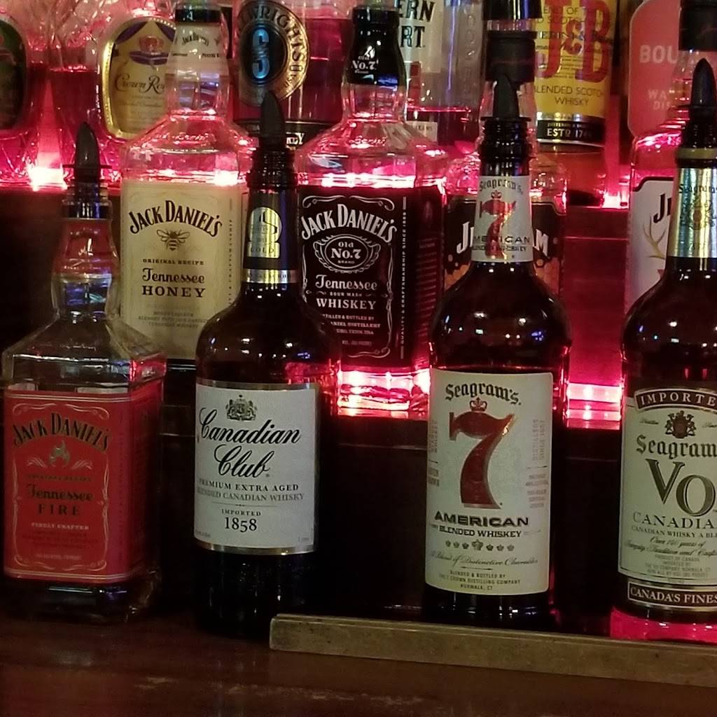 Four Horsemen | restaurant | 4452 Lewis Ave, Toledo, OH 43613, USA | 4196904767 OR +1 419-690-4767