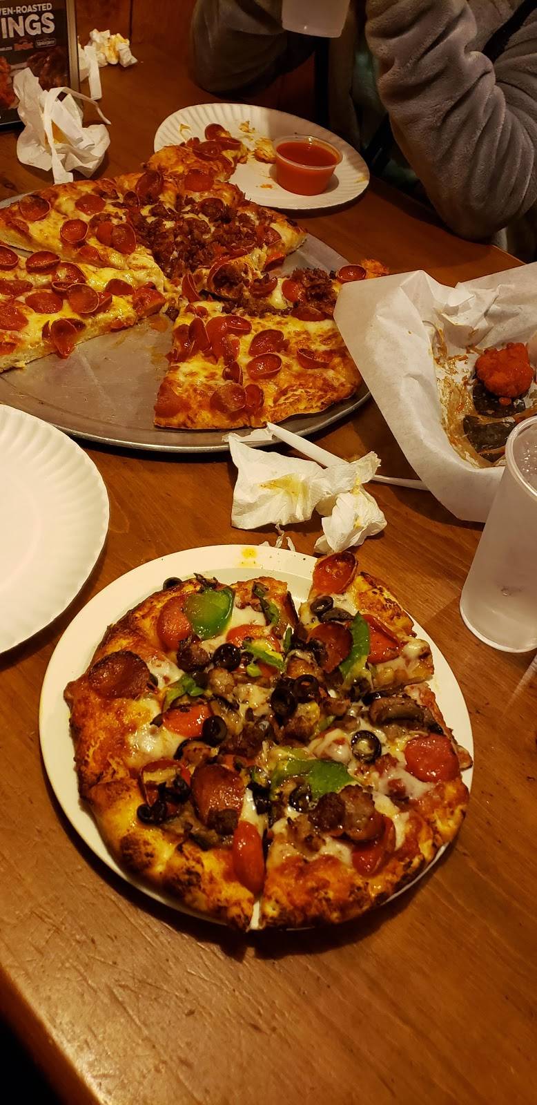 Mountain Mikes Pizza | meal delivery | 2410 Geer Rd, Turlock, CA 95382, USA | 2096326400 OR +1 209-632-6400