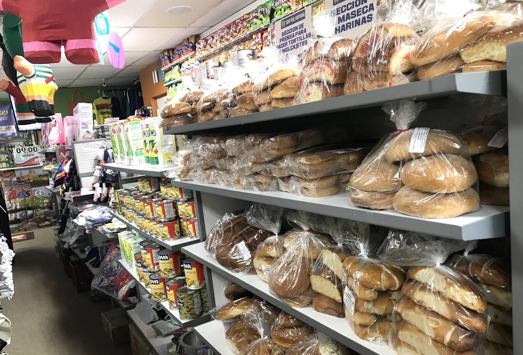 Tienda Central Hispana | restaurant | 11210 Lorain Ave, Cleveland, OH 44111, USA | 2163311872 OR +1 216-331-1872