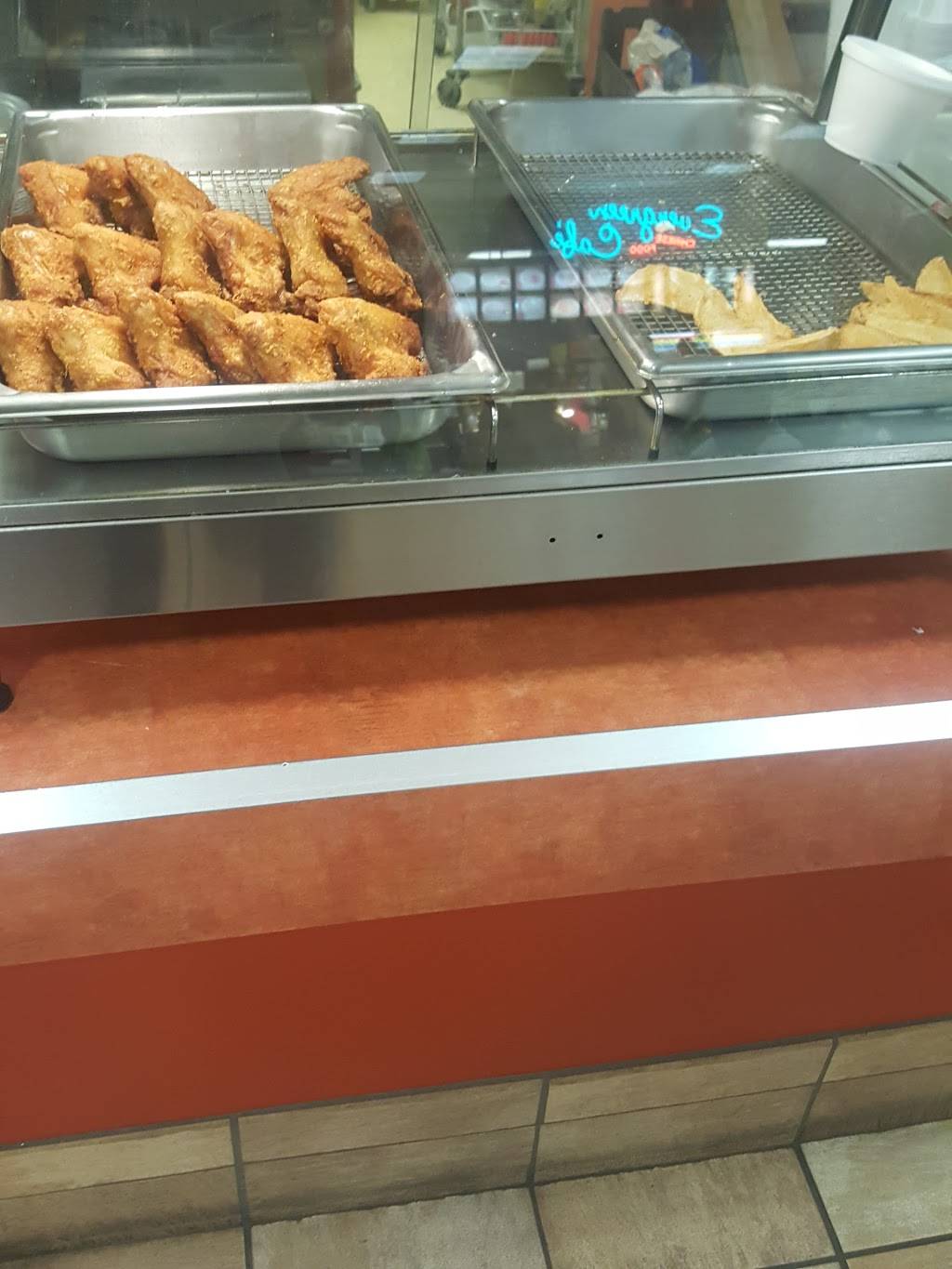 Steak Buster | restaurant | 6618 Reisterstown Rd, Baltimore, MD 21215, USA | 4107647455 OR +1 410-764-7455