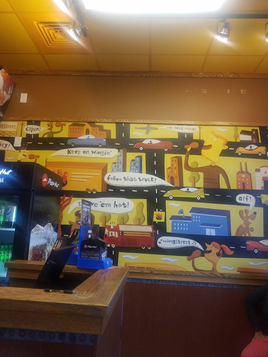 Pizza Hut | meal delivery | 5255 S Decatur Blvd #113, Las Vegas, NV 89118, USA | 7028959011 OR +1 702-895-9011