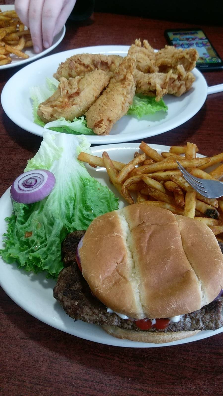 Boonville Family Diner | restaurant | 520 W Main St, Boonville, IN 47601, USA | 8126467065 OR +1 812-646-7065