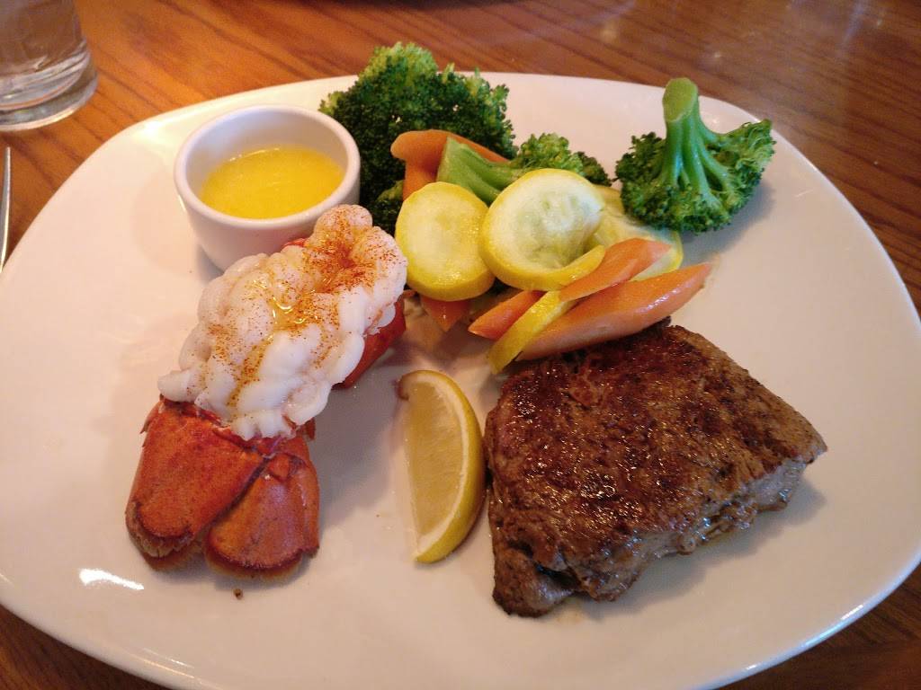 Outback Steakhouse | restaurant | 16301 E 40th Ave, Denver, CO 80239, USA | 3035766633 OR +1 303-576-6633