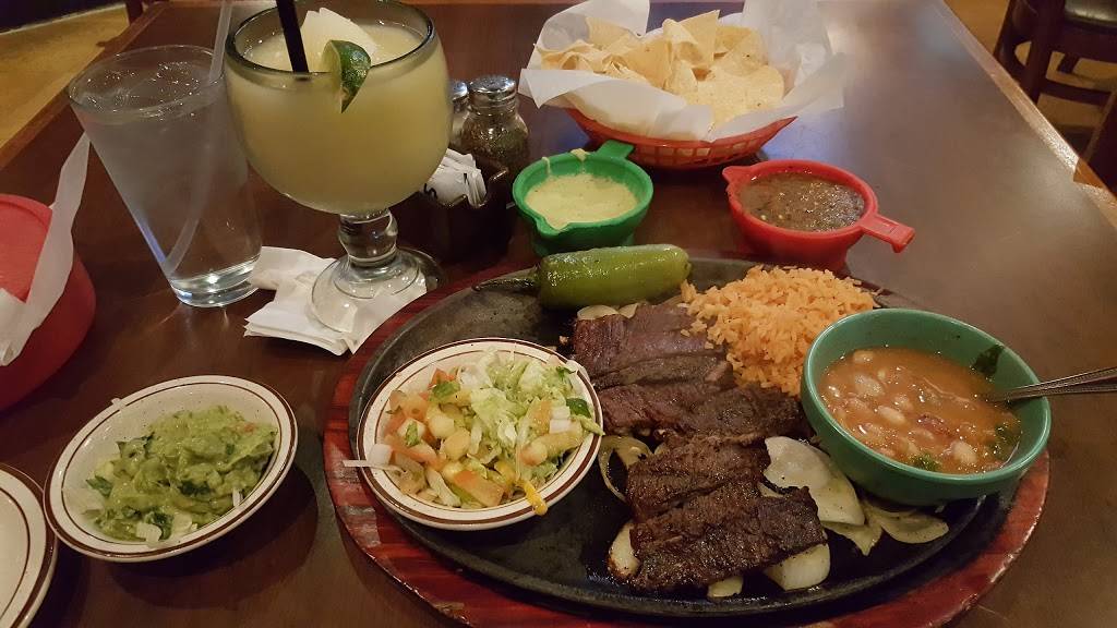 Los Gallitos Mexican Cafe | restaurant | 3385 Hwy 6, Sugar Land, TX 77478, USA | 2813131401 OR +1 281-313-1401