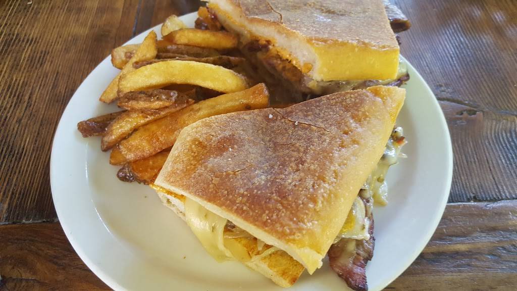 Speakeasy | restaurant | 139 Petaluma Blvd N B, Petaluma, CA 94952, USA | 7077764631 OR +1 707-776-4631