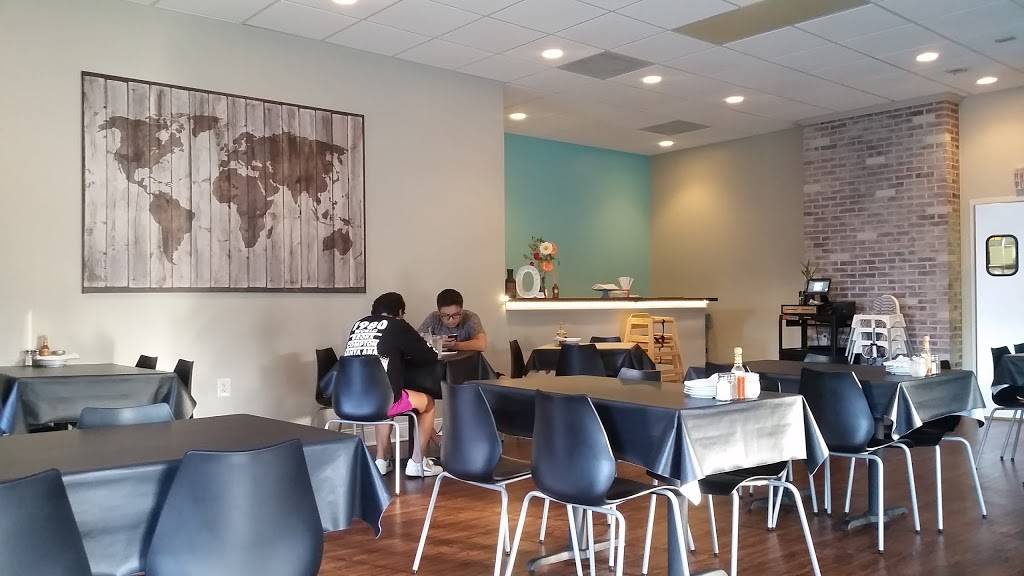 The Corner Q | restaurant | 8170 Silverbrook Rd Ste. A, Lorton, VA 22079, USA | 7036900777 OR +1 703-690-0777