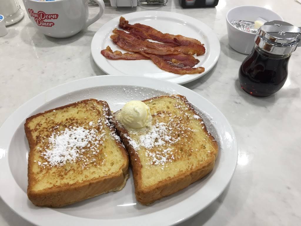 Van Dorn Diner | restaurant | 281 S Van Dorn St, Alexandria, VA 22304, USA | 7035662866 OR +1 703-566-2866
