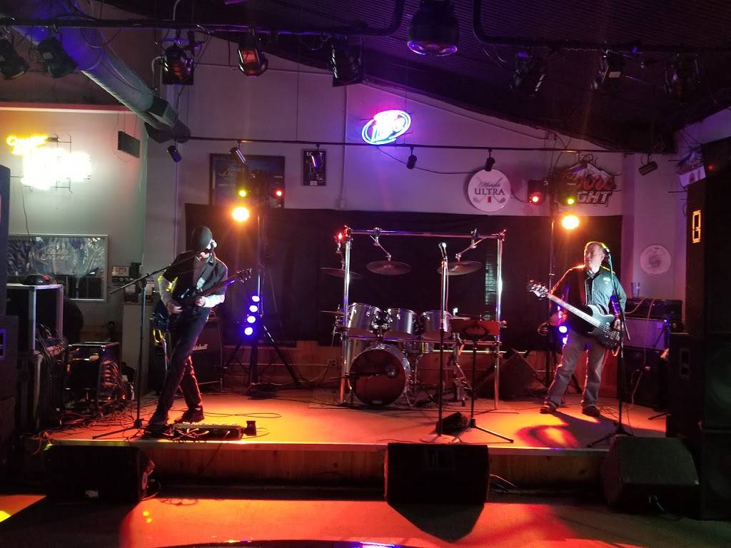 Sloopys | night club | 1240 Russ Rd, Greenville, OH 45331, USA | 9375480019 OR +1 937-548-0019