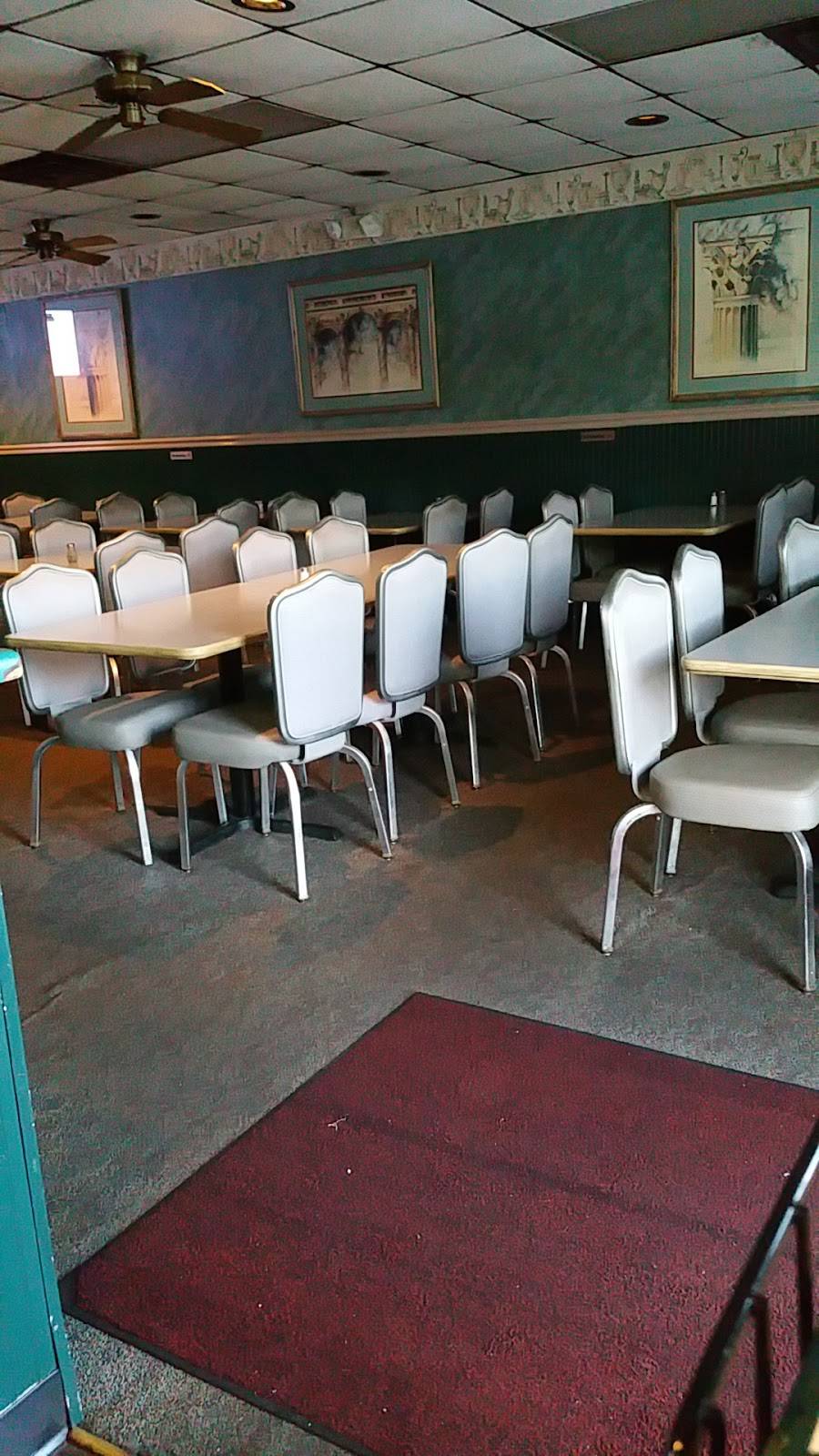 Famous Pizza & Restaurant | restaurant | 1417 Pearman Dairy Rd, Anderson, SC 29625, USA | 8642265353 OR +1 864-226-5353