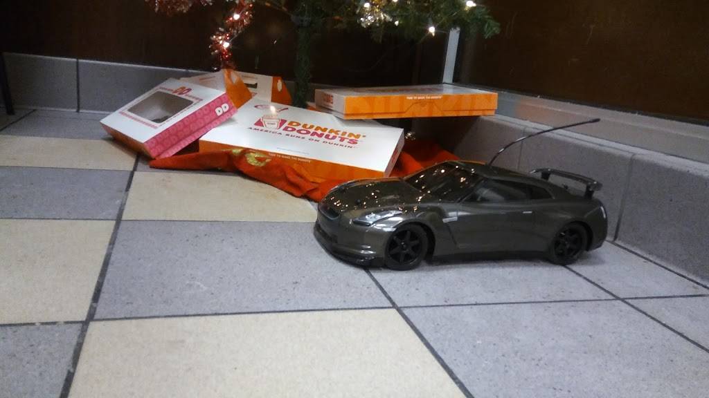 Dunkin | bakery | 50 S Broadway, Lawrence, MA 01843, USA | 9786862855 OR +1 978-686-2855