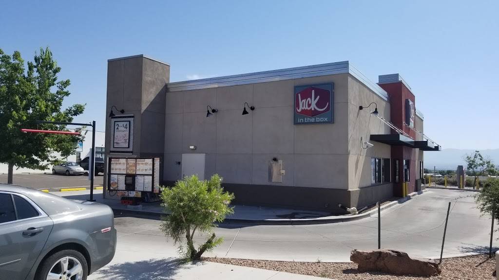 Jack in the Box | restaurant | 301 98th St NW, Albuquerque, NM 87121, USA | 5058334000 OR +1 505-833-4000