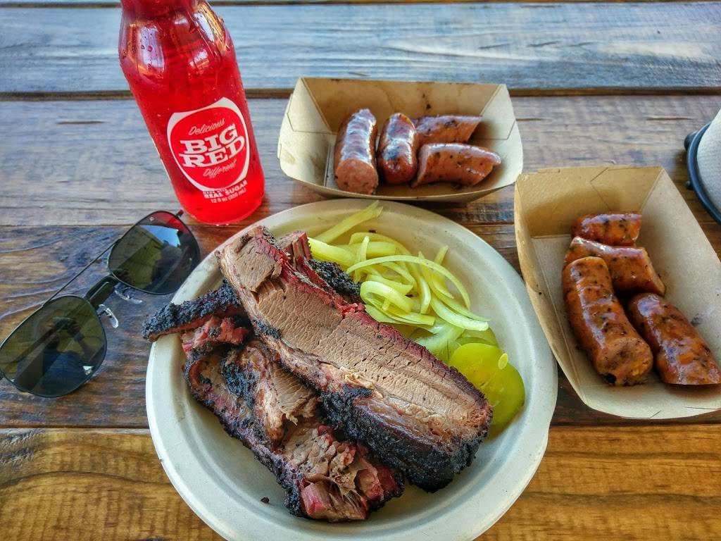 Valentinas Tex Mex BBQ | restaurant | 11500 Manchaca Rd, Austin, TX 78745, USA | 5122214248 OR +1 512-221-4248