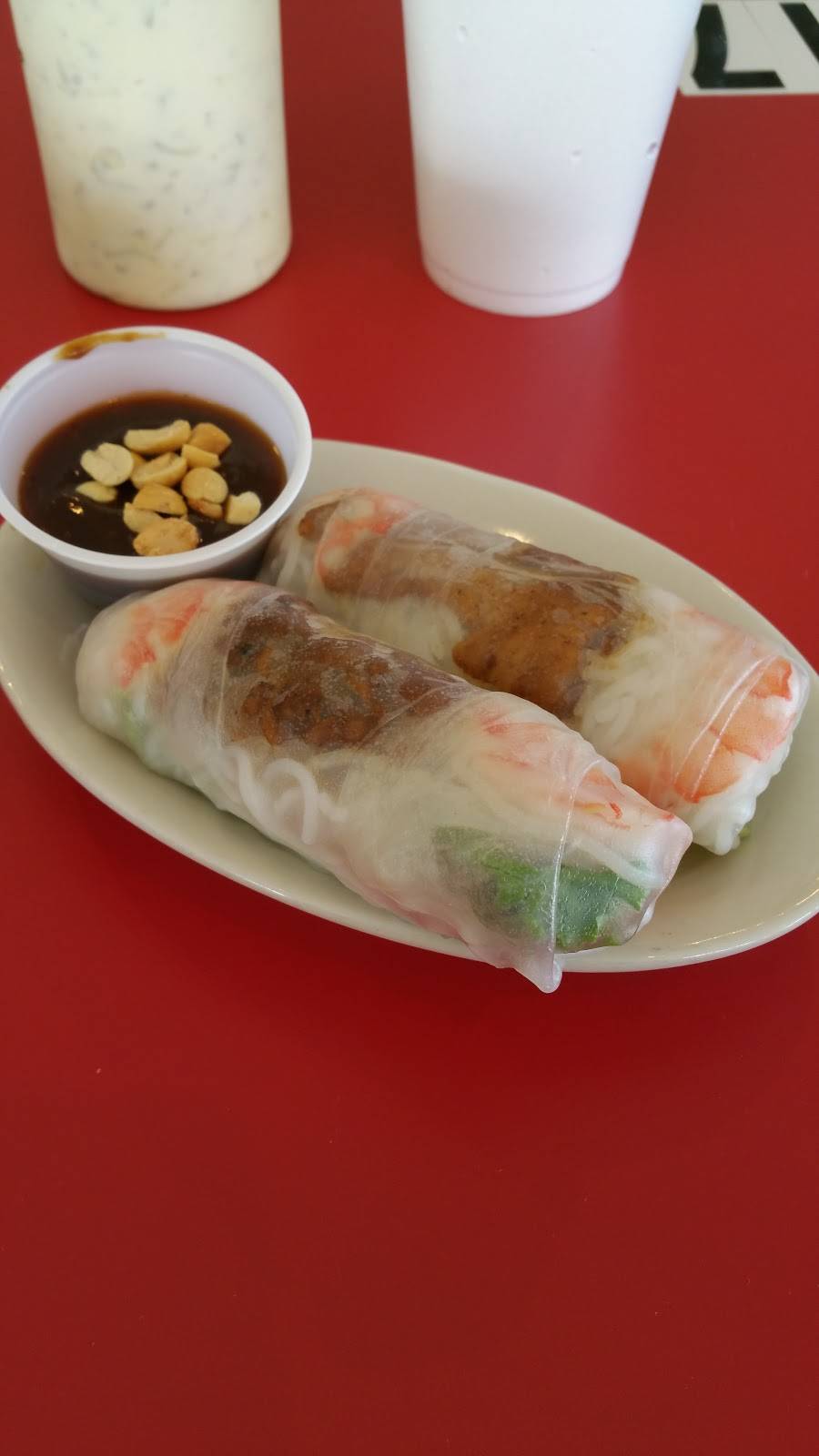 Pier 16 Crawfish & Wings | restaurant | 4400b North Fwy, Houston, TX 77022, USA | 8324798012 OR +1 832-479-8012