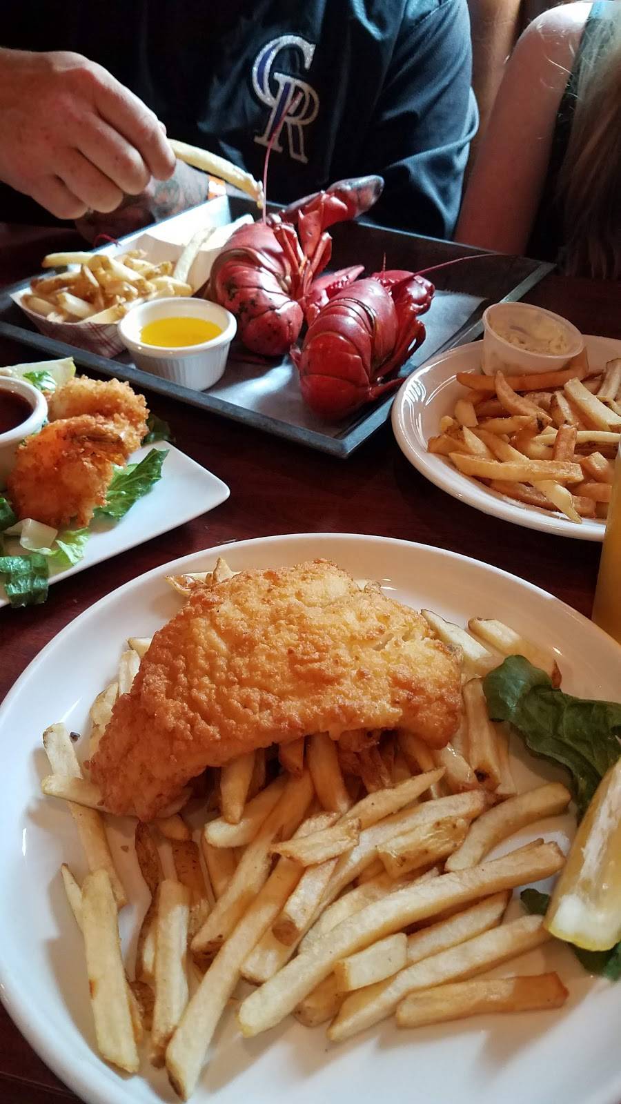 Jumpin Jakes | restaurant | 181 Saco Ave, Old Orchard Beach, ME 04064, USA | 2079373250 OR +1 207-937-3250